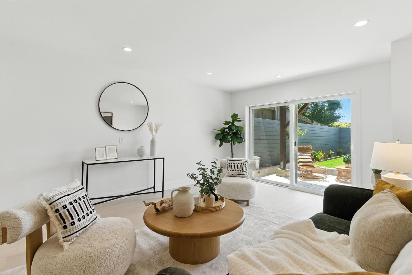 Detail Gallery Image 44 of 74 For 1815 18th Ave, San Francisco,  CA 94122 - 3 Beds | 3/1 Baths