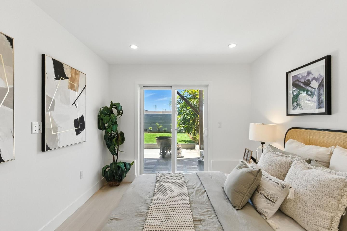 Detail Gallery Image 59 of 74 For 1815 18th Ave, San Francisco,  CA 94122 - 3 Beds | 3/1 Baths