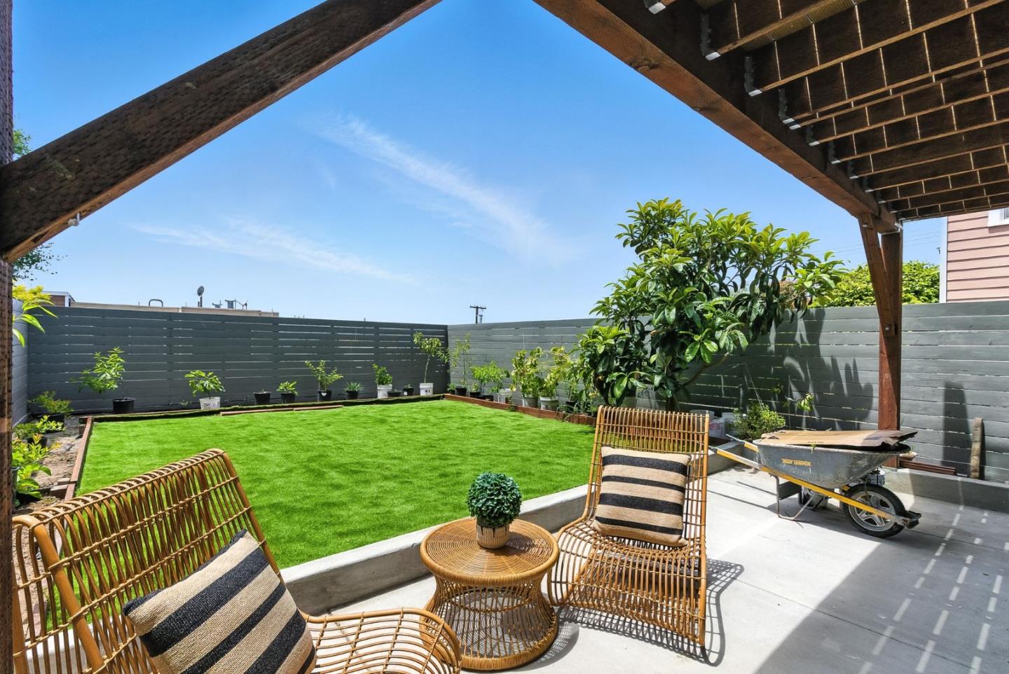 Detail Gallery Image 62 of 74 For 1815 18th Ave, San Francisco,  CA 94122 - 3 Beds | 3/1 Baths