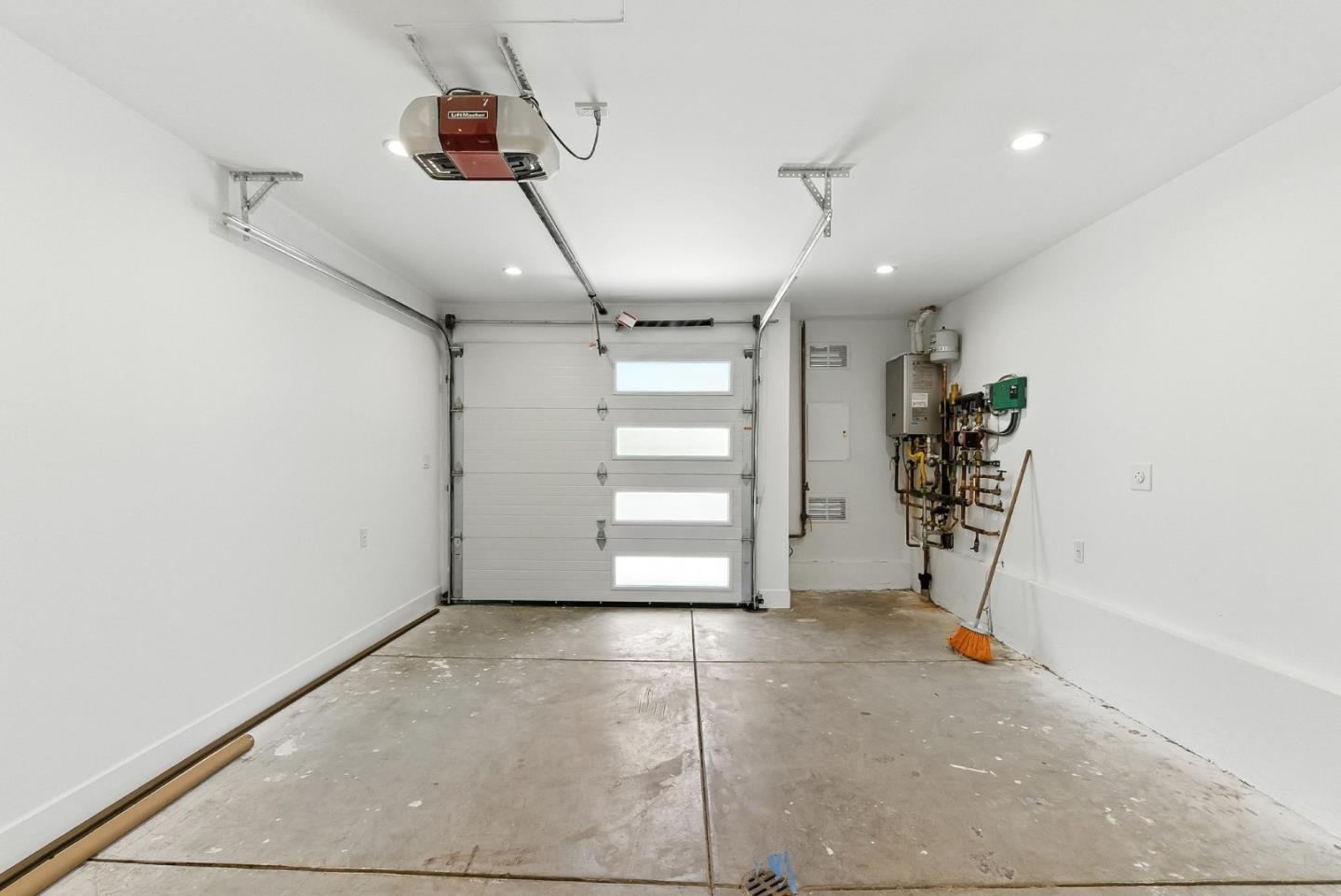 Detail Gallery Image 66 of 74 For 1815 18th Ave, San Francisco,  CA 94122 - 3 Beds | 3/1 Baths