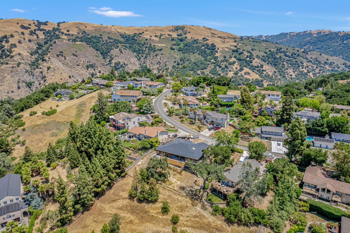 Detail Gallery Image 22 of 23 For 15860 Jackson Oaks Dr, Morgan Hill,  CA 95037 - 6 Beds | 6/1 Baths