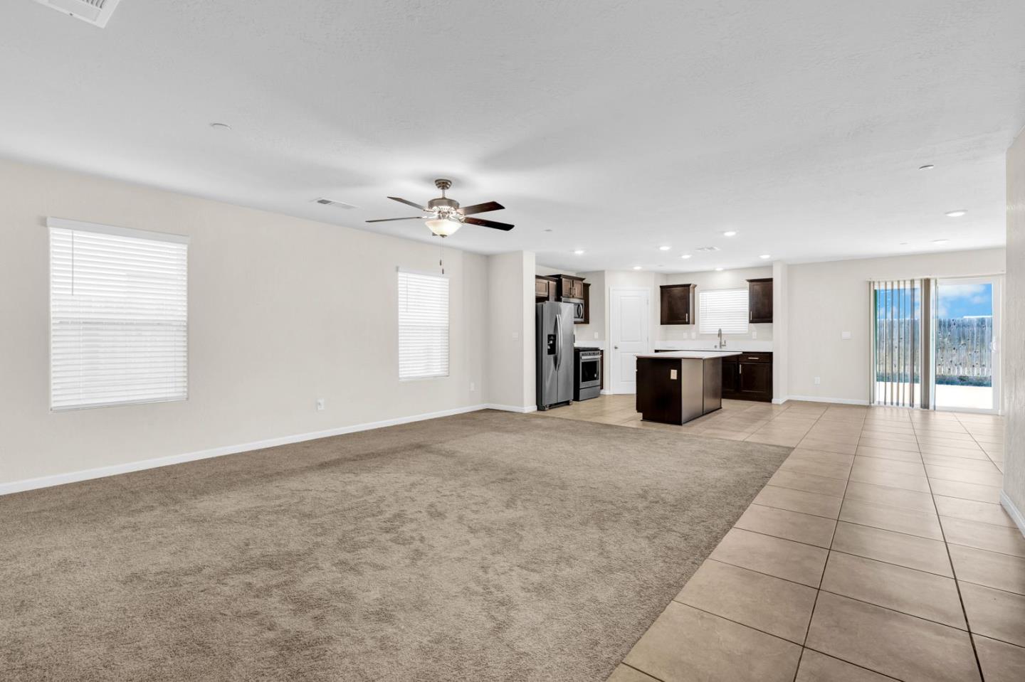 Detail Gallery Image 11 of 28 For 274 White Rim Ct, Merced,  CA 95341 - 4 Beds | 3 Baths