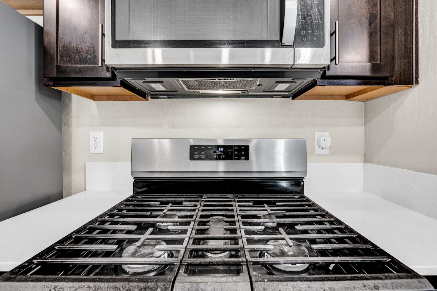 Detail Gallery Image 9 of 28 For 274 White Rim Ct, Merced,  CA 95341 - 4 Beds | 3 Baths