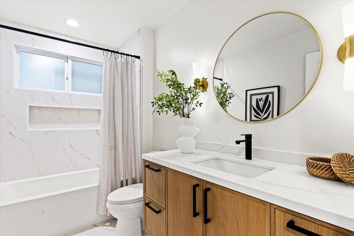 Detail Gallery Image 13 of 29 For 15640 Gardenia Way, Los Gatos,  CA 95032 - 3 Beds | 2 Baths
