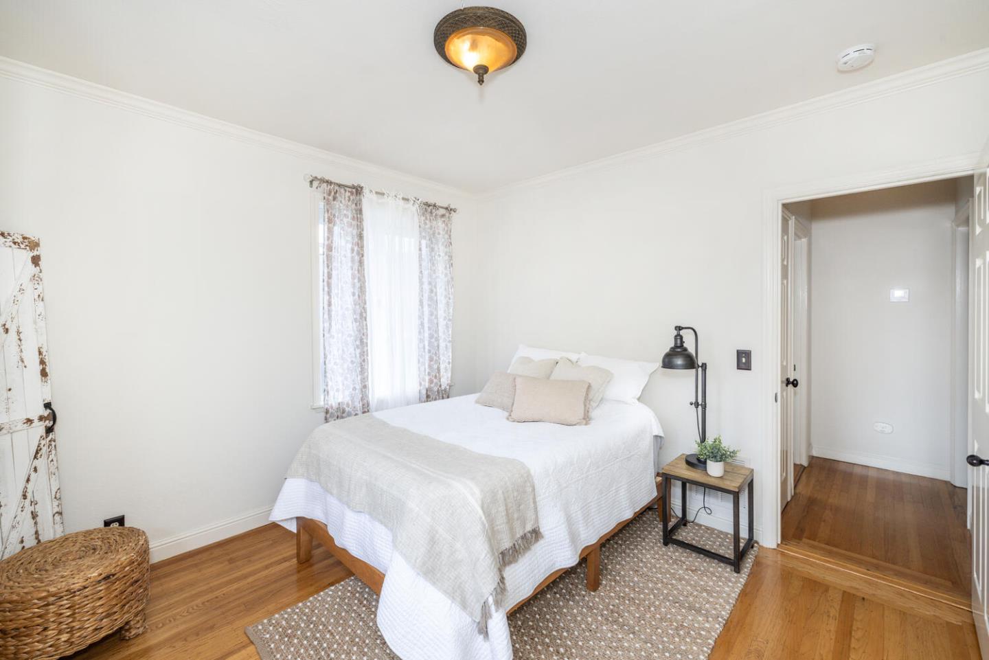 Detail Gallery Image 23 of 38 For 409 Cherry Ave, San Bruno,  CA 94066 - 3 Beds | 3 Baths