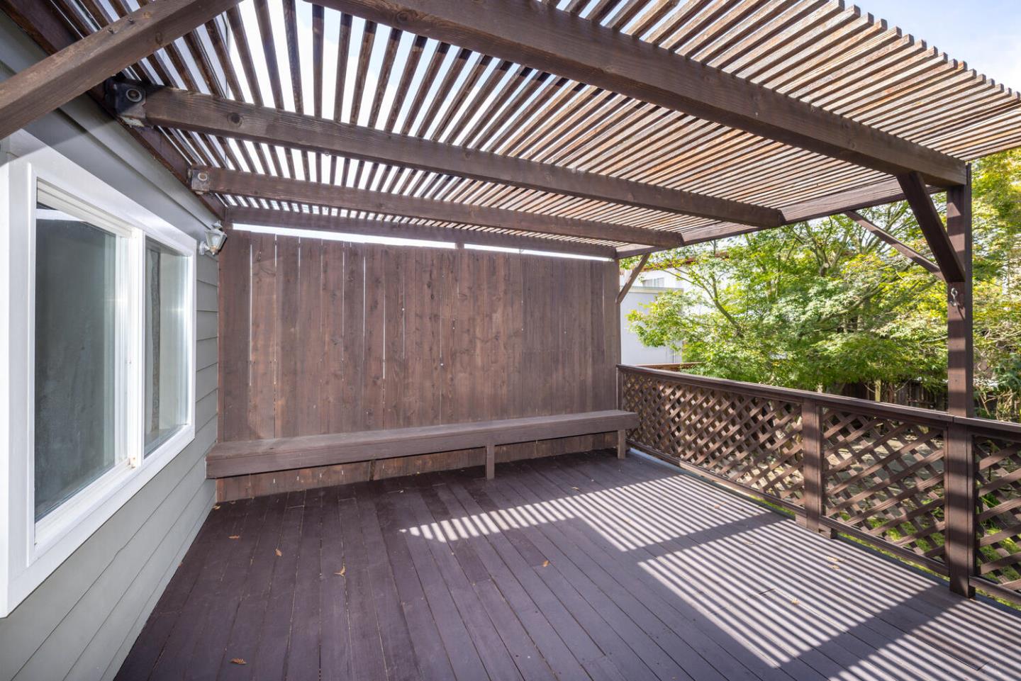 Detail Gallery Image 31 of 38 For 409 Cherry Ave, San Bruno,  CA 94066 - 3 Beds | 3 Baths