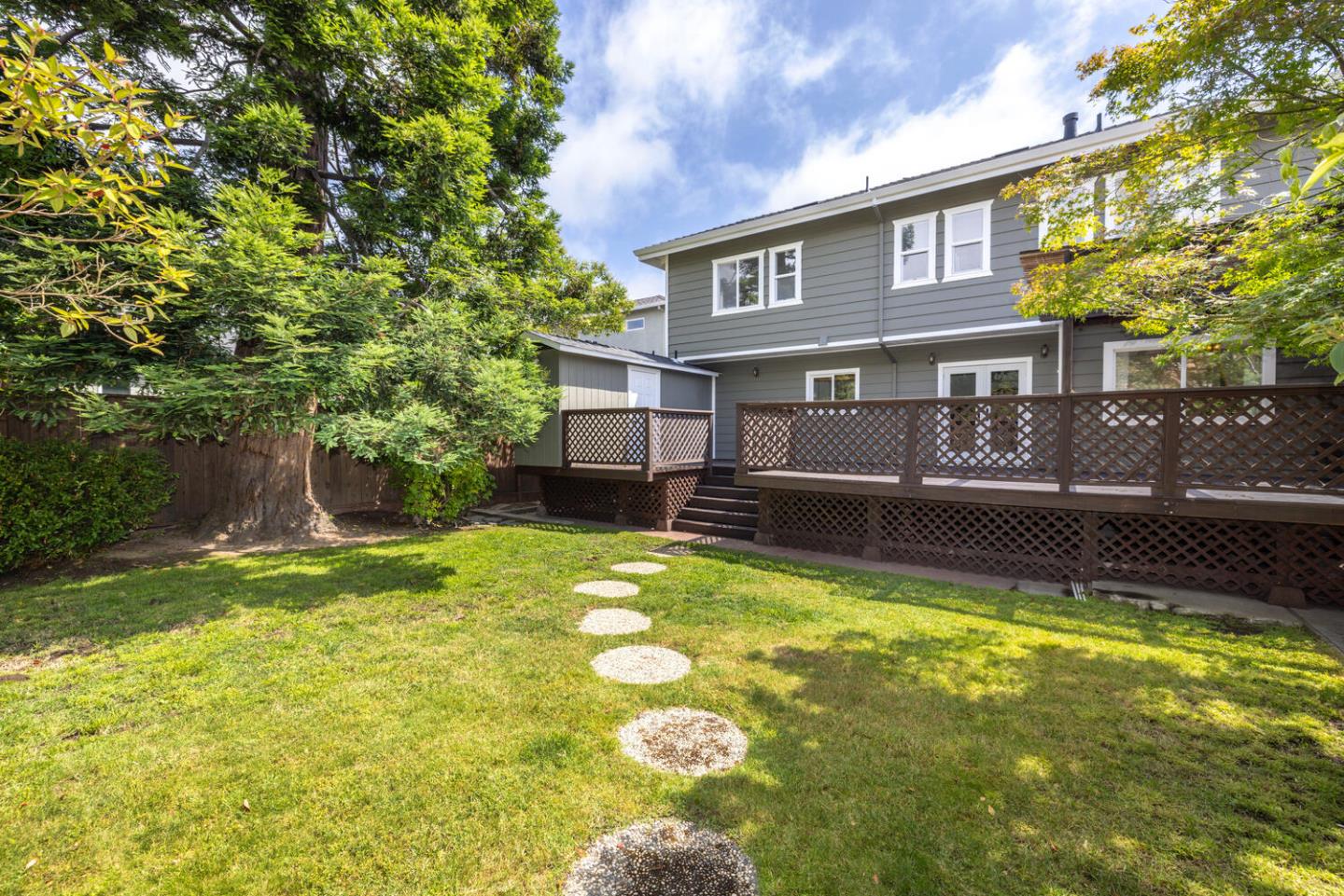 Detail Gallery Image 34 of 38 For 409 Cherry Ave, San Bruno,  CA 94066 - 3 Beds | 3 Baths