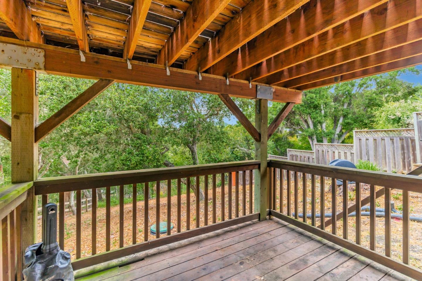 Detail Gallery Image 11 of 27 For 141 Recreation Dr, La Honda,  CA 94020 - 1 Beds | 1 Baths