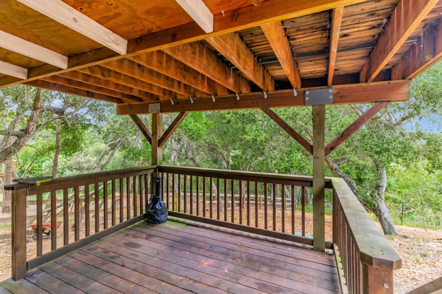 Detail Gallery Image 12 of 27 For 141 Recreation Dr, La Honda,  CA 94020 - 1 Beds | 1 Baths
