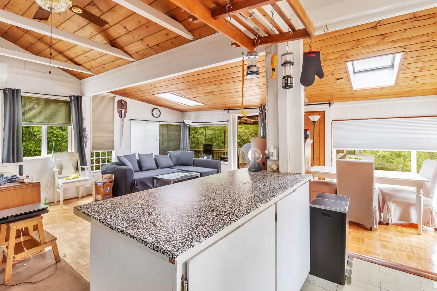 Detail Gallery Image 5 of 27 For 141 Recreation Dr, La Honda,  CA 94020 - 1 Beds | 1 Baths