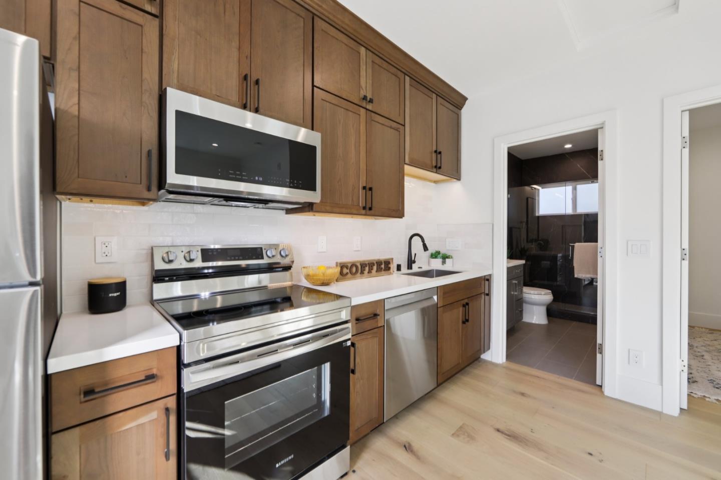 Detail Gallery Image 37 of 51 For 888 Pine Ave, San Jose,  CA 95125 - 5 Beds | 4 Baths