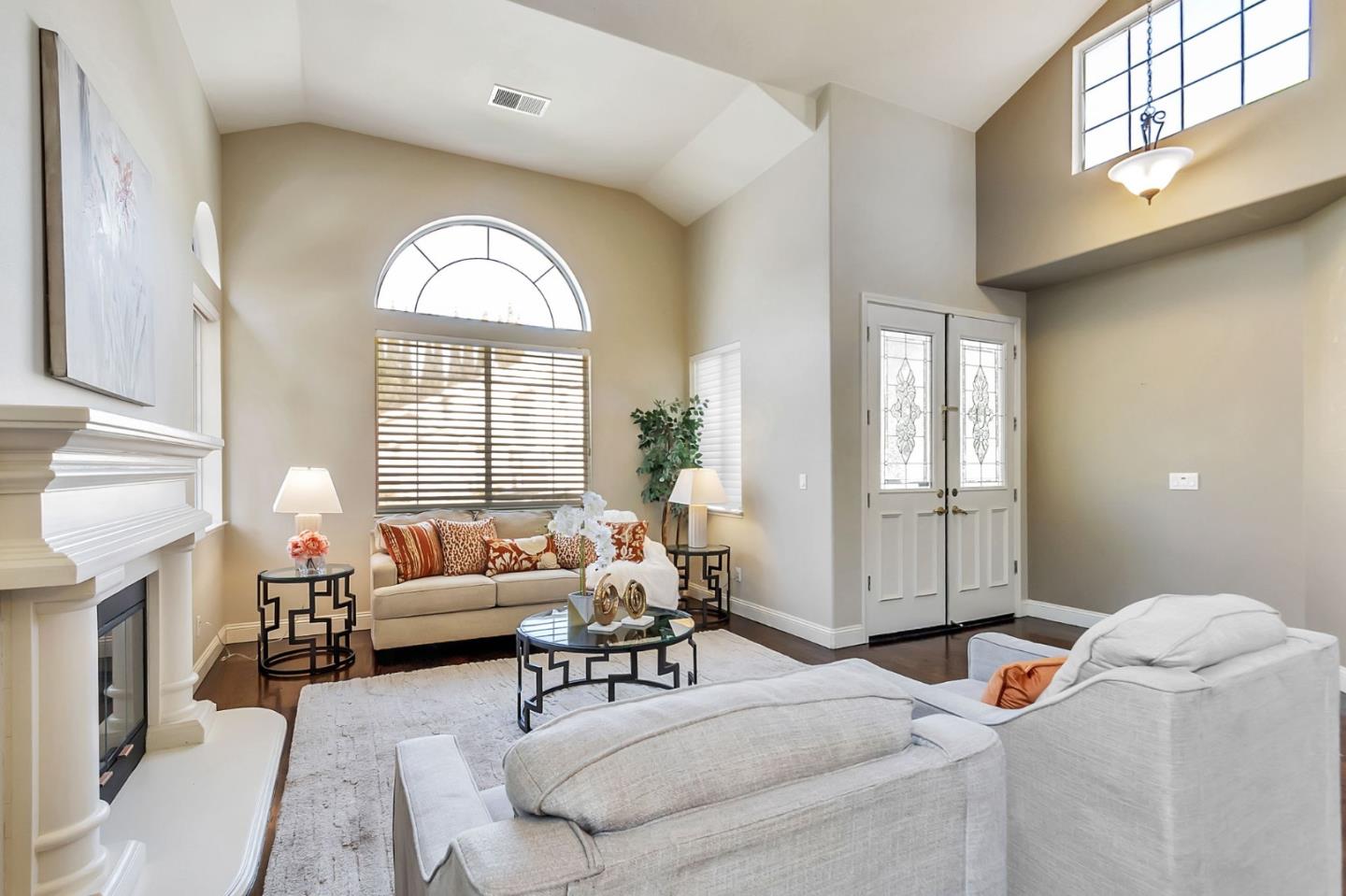 Detail Gallery Image 14 of 38 For 4793 Tuscany Cir, San Jose,  CA 95135 - 5 Beds | 3 Baths