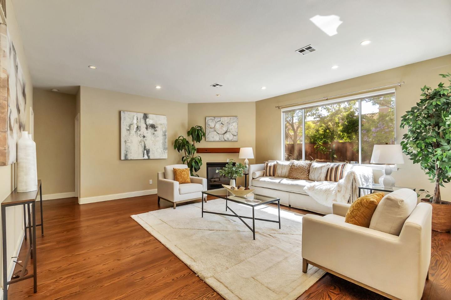 Detail Gallery Image 24 of 38 For 4793 Tuscany Cir, San Jose,  CA 95135 - 5 Beds | 3 Baths