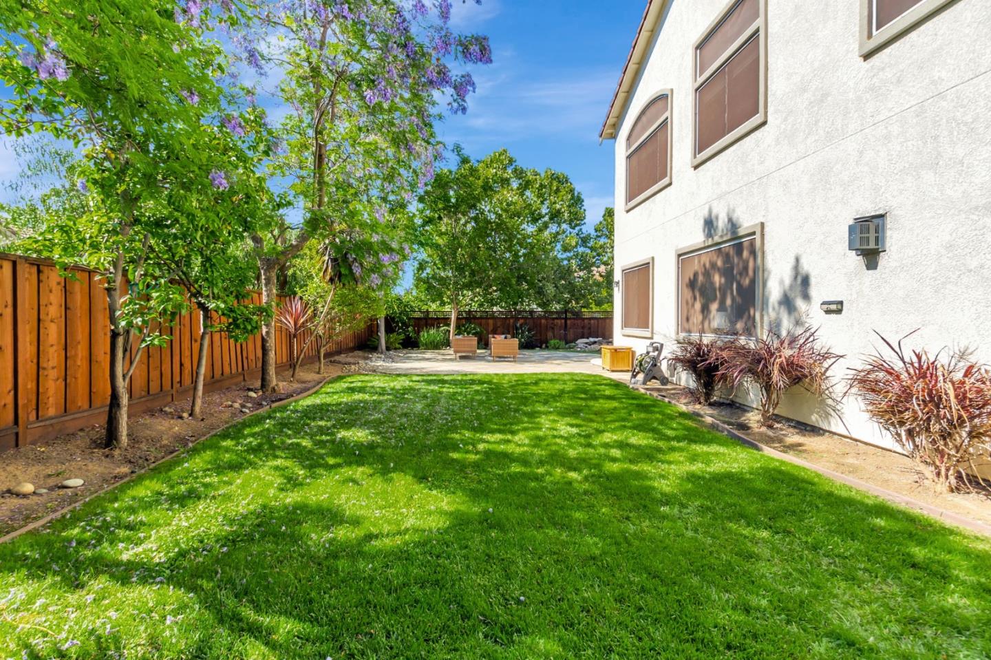 Detail Gallery Image 27 of 38 For 4793 Tuscany Cir, San Jose,  CA 95135 - 5 Beds | 3 Baths