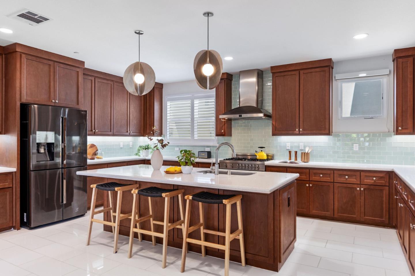 Detail Gallery Image 17 of 52 For 3057 Baze Rd, San Mateo,  CA 94403 - 4 Beds | 3/1 Baths