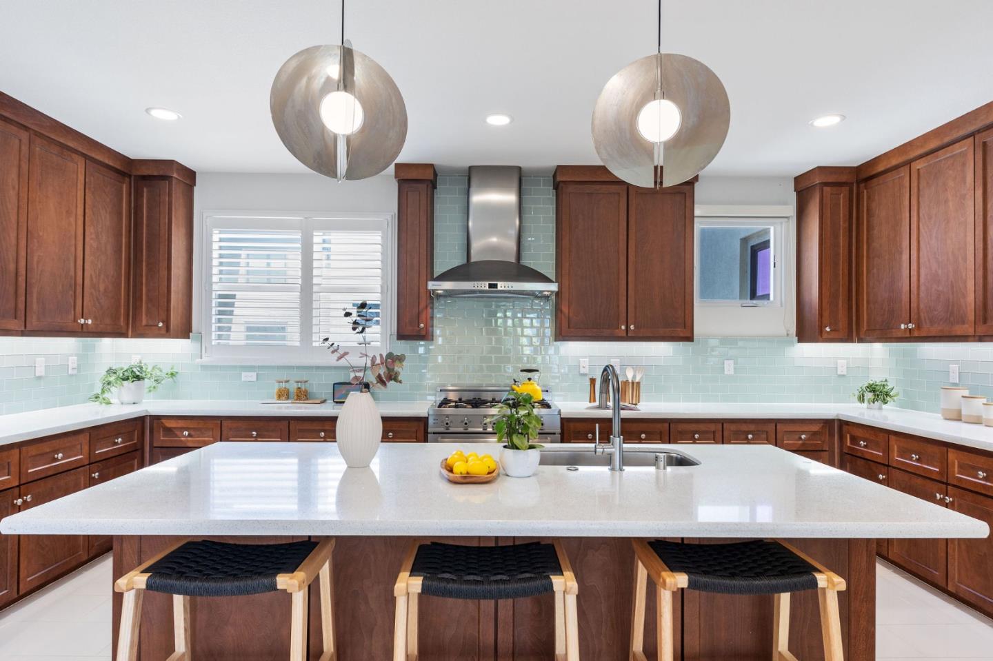 Detail Gallery Image 22 of 52 For 3057 Baze Rd, San Mateo,  CA 94403 - 4 Beds | 3/1 Baths