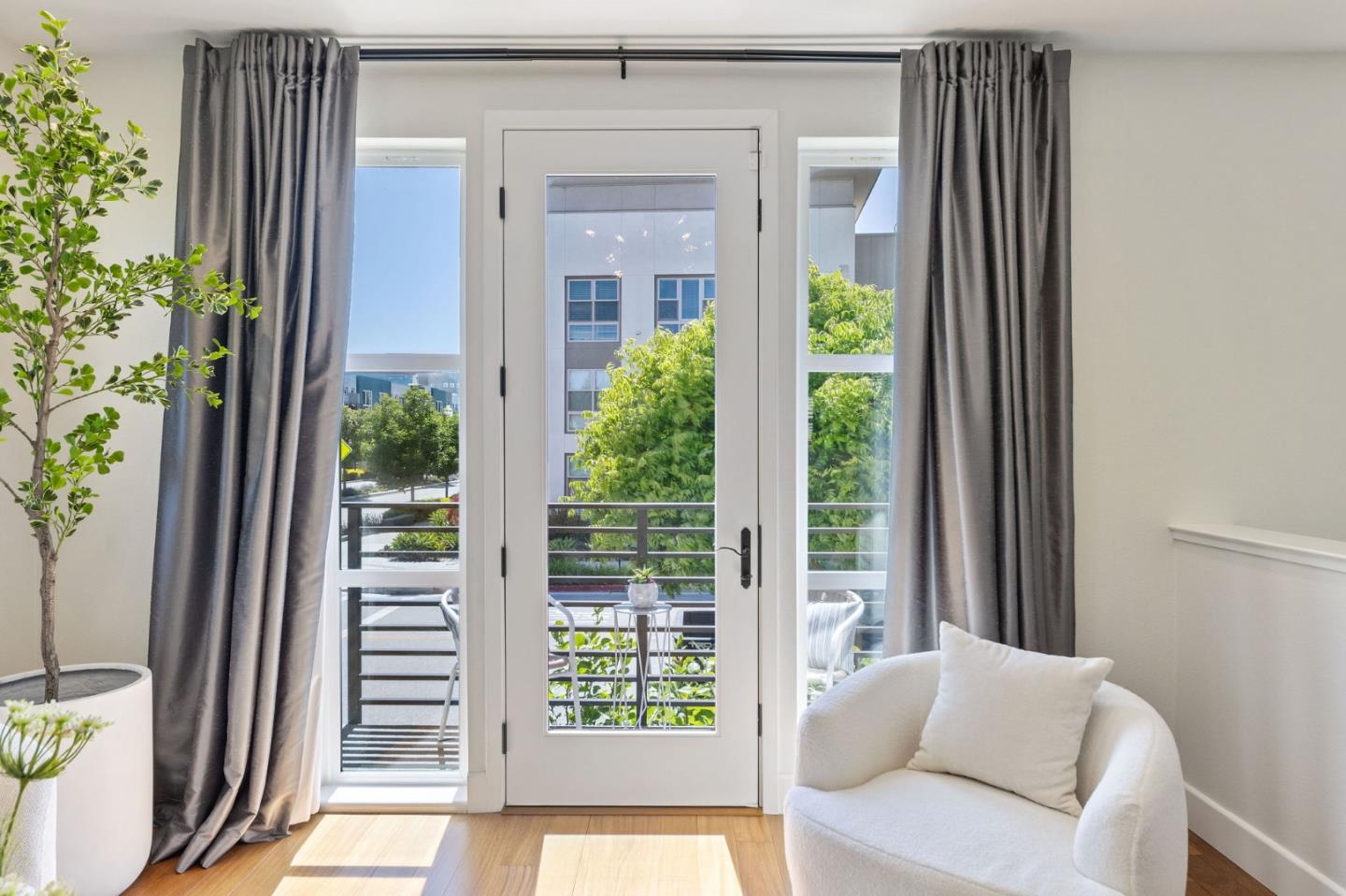 Detail Gallery Image 9 of 52 For 3057 Baze Rd, San Mateo,  CA 94403 - 4 Beds | 3/1 Baths