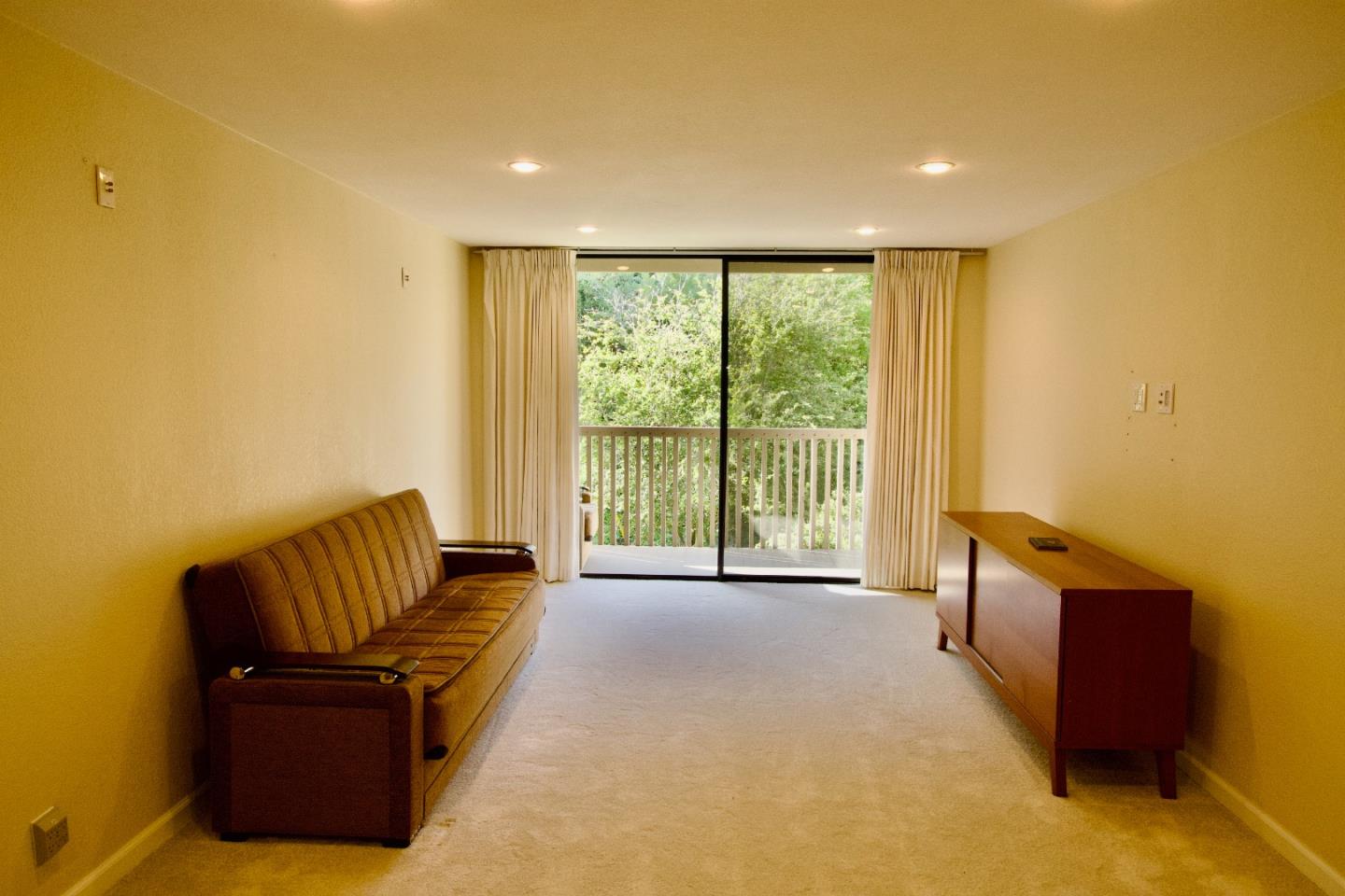 Detail Gallery Image 13 of 42 For 7203 Shelter Creek Ln, San Bruno,  CA 94066 - 1 Beds | 1 Baths