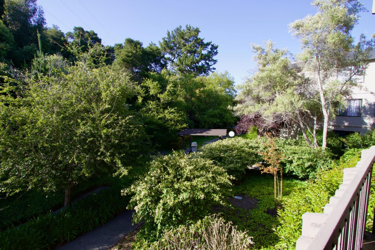 Detail Gallery Image 22 of 42 For 7203 Shelter Creek Ln, San Bruno,  CA 94066 - 1 Beds | 1 Baths