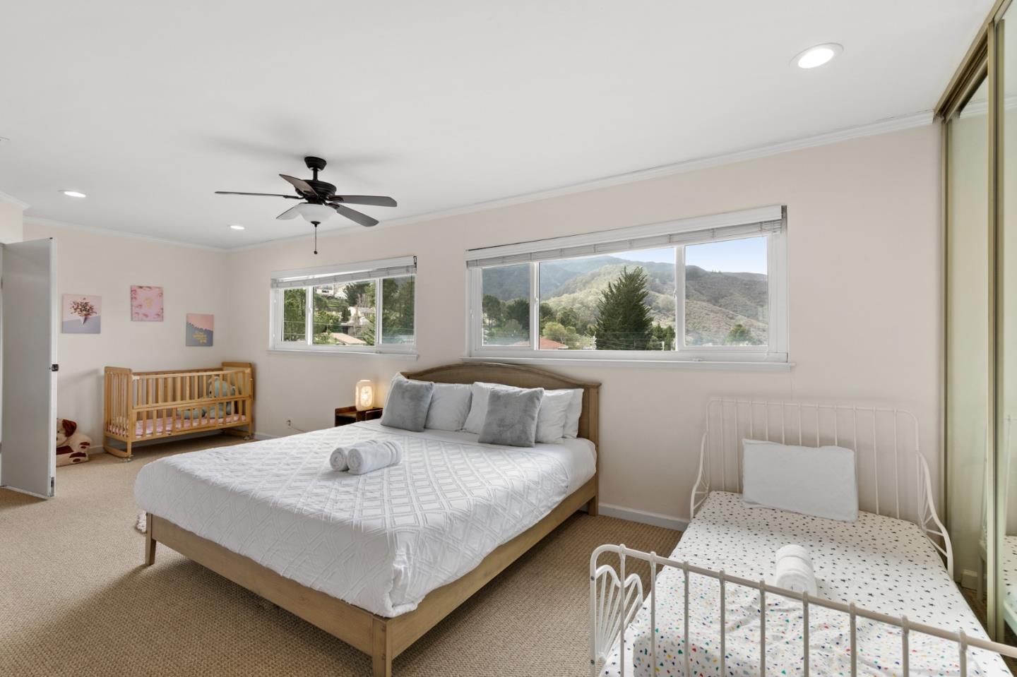 Detail Gallery Image 27 of 33 For 1 Sequoia Way, Pacifica,  CA 94044 - 4 Beds | 3 Baths