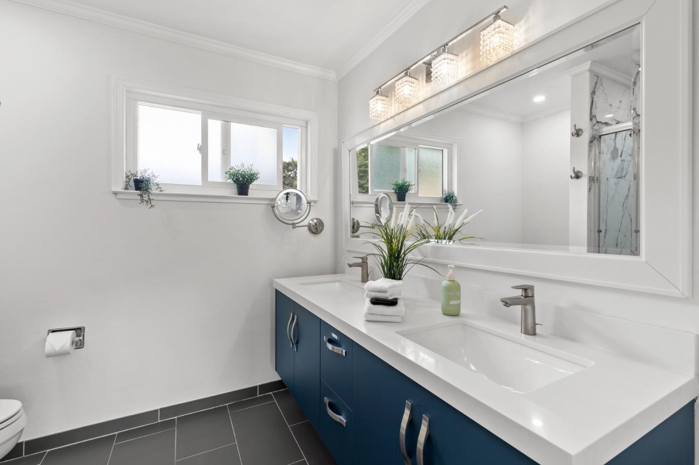Detail Gallery Image 28 of 33 For 1 Sequoia Way, Pacifica,  CA 94044 - 4 Beds | 3 Baths