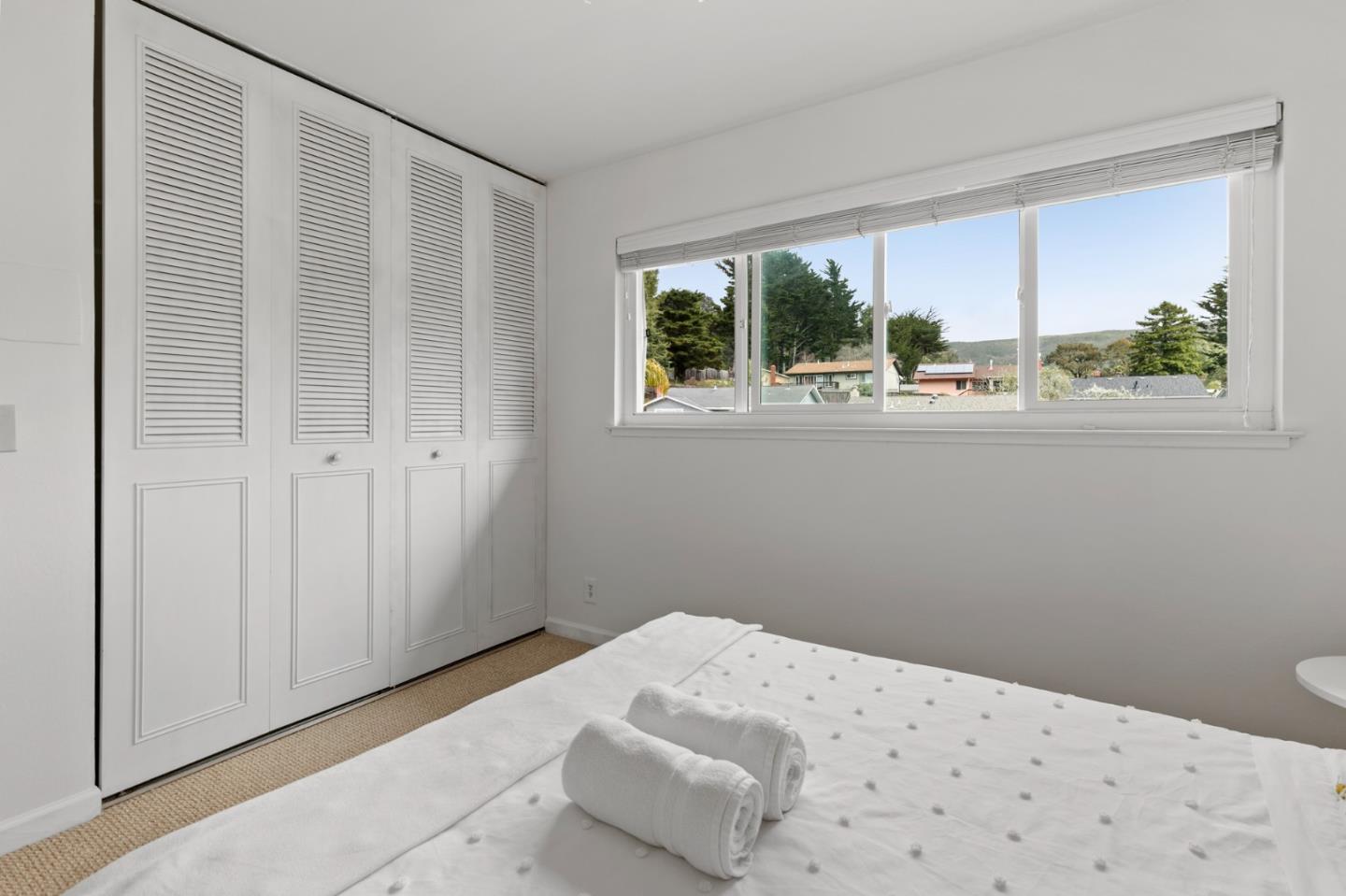 Detail Gallery Image 33 of 33 For 1 Sequoia Way, Pacifica,  CA 94044 - 4 Beds | 3 Baths