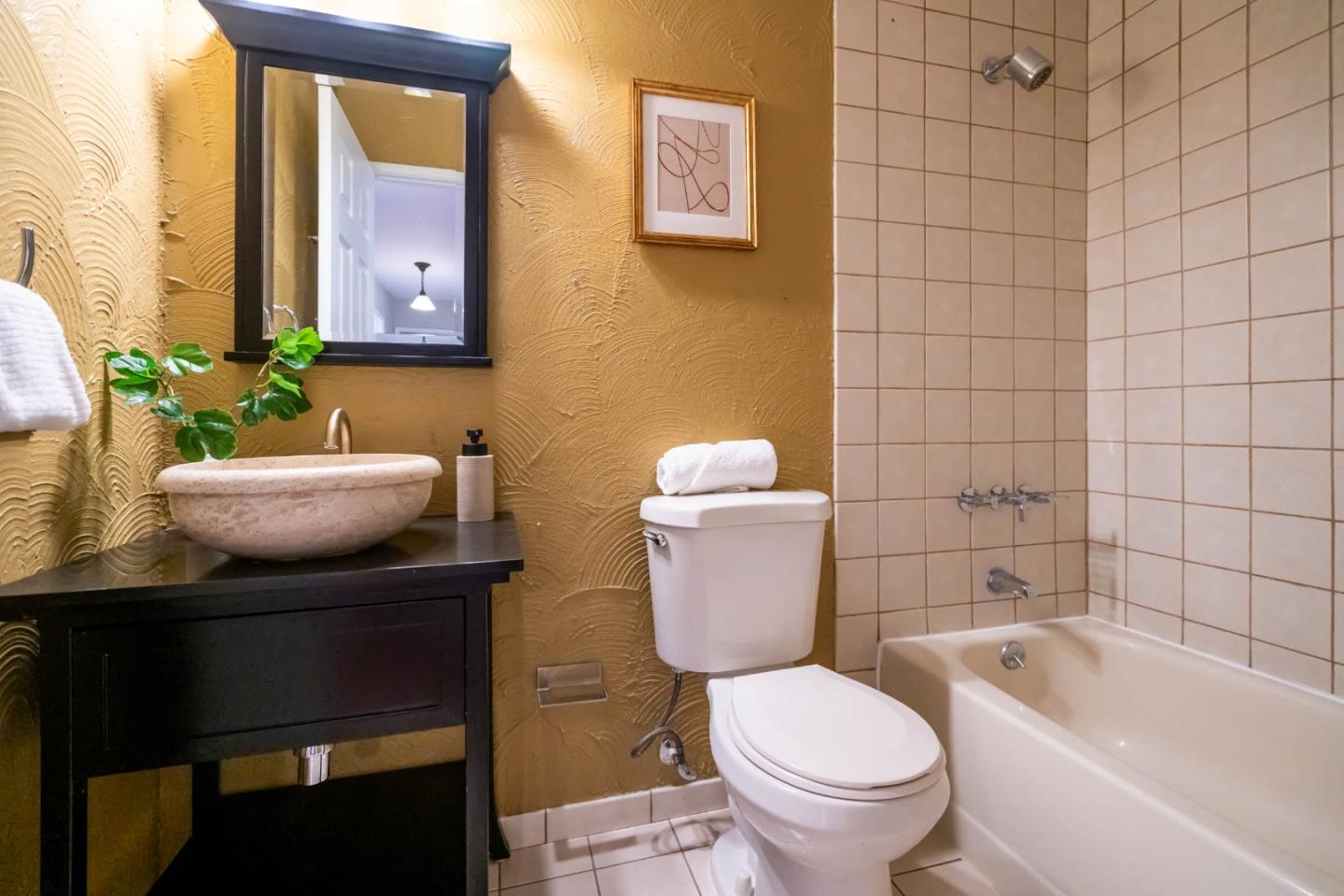 Detail Gallery Image 16 of 22 For 486 Fontanelle Ct, San Jose,  CA 95111 - 4 Beds | 2 Baths