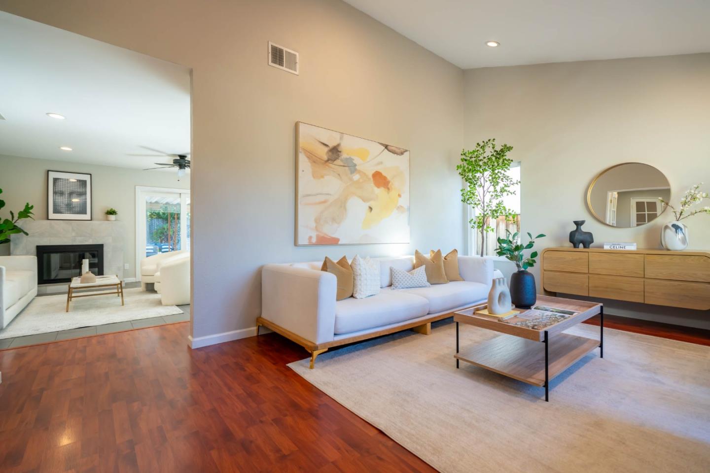 Detail Gallery Image 4 of 22 For 486 Fontanelle Ct, San Jose,  CA 95111 - 4 Beds | 2 Baths