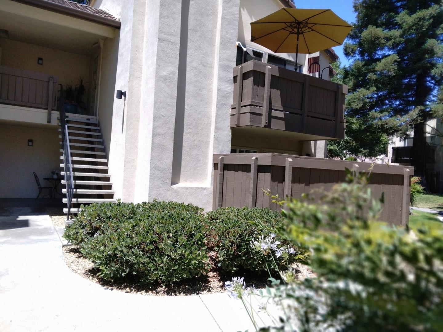 Detail Gallery Image 2 of 26 For 3701 Colonial Dr #139,  Modesto,  CA 95356 - 1 Beds | 1/1 Baths
