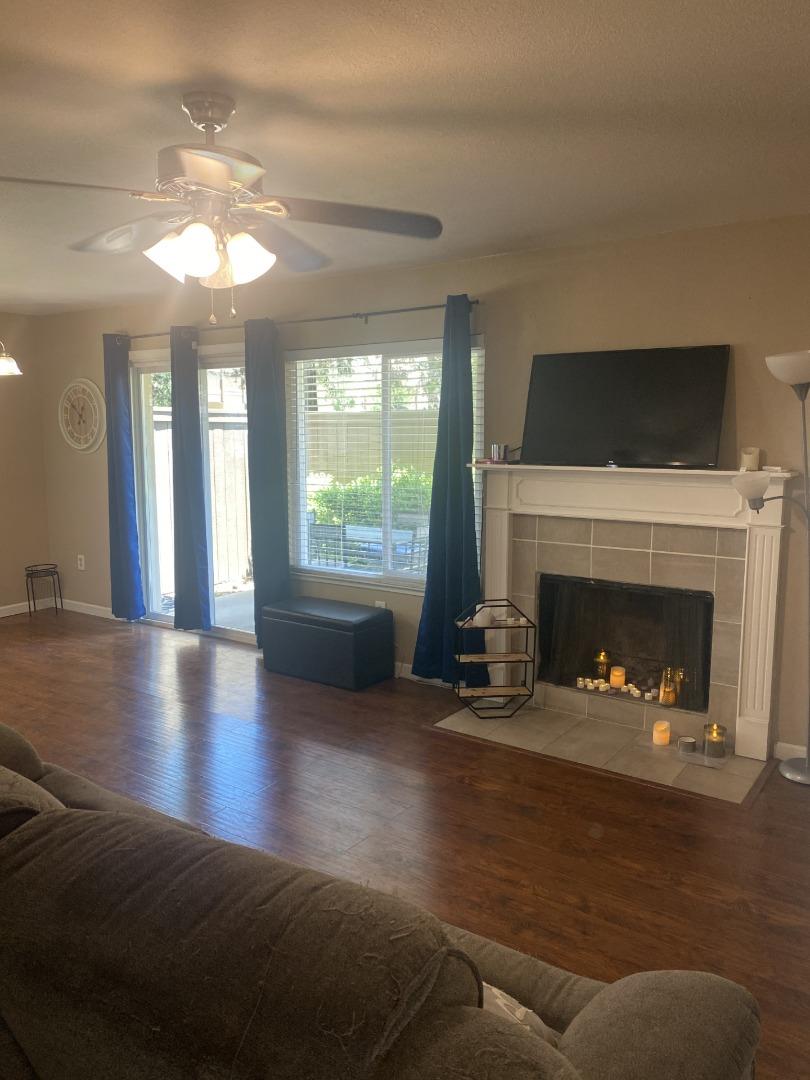 Detail Gallery Image 4 of 26 For 3701 Colonial Dr #139,  Modesto,  CA 95356 - 1 Beds | 1/1 Baths