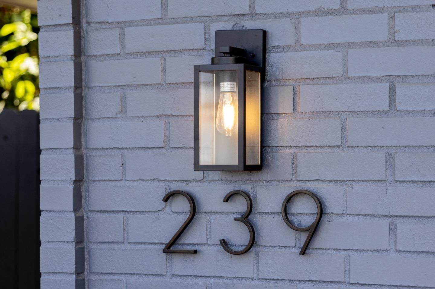 Detail Gallery Image 3 of 41 For 239 Dennis Dr, Daly City,  CA 94015 - 3 Beds | 2 Baths