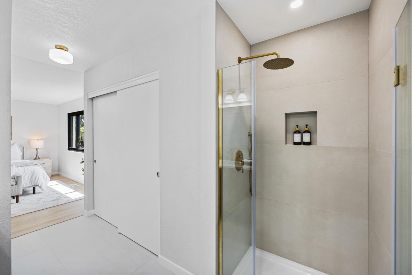Detail Gallery Image 32 of 41 For 239 Dennis Dr, Daly City,  CA 94015 - 3 Beds | 2 Baths