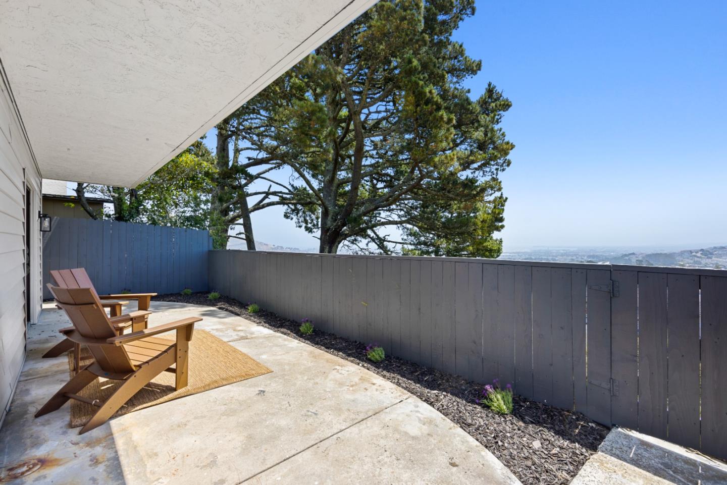Detail Gallery Image 36 of 41 For 239 Dennis Dr, Daly City,  CA 94015 - 3 Beds | 2 Baths