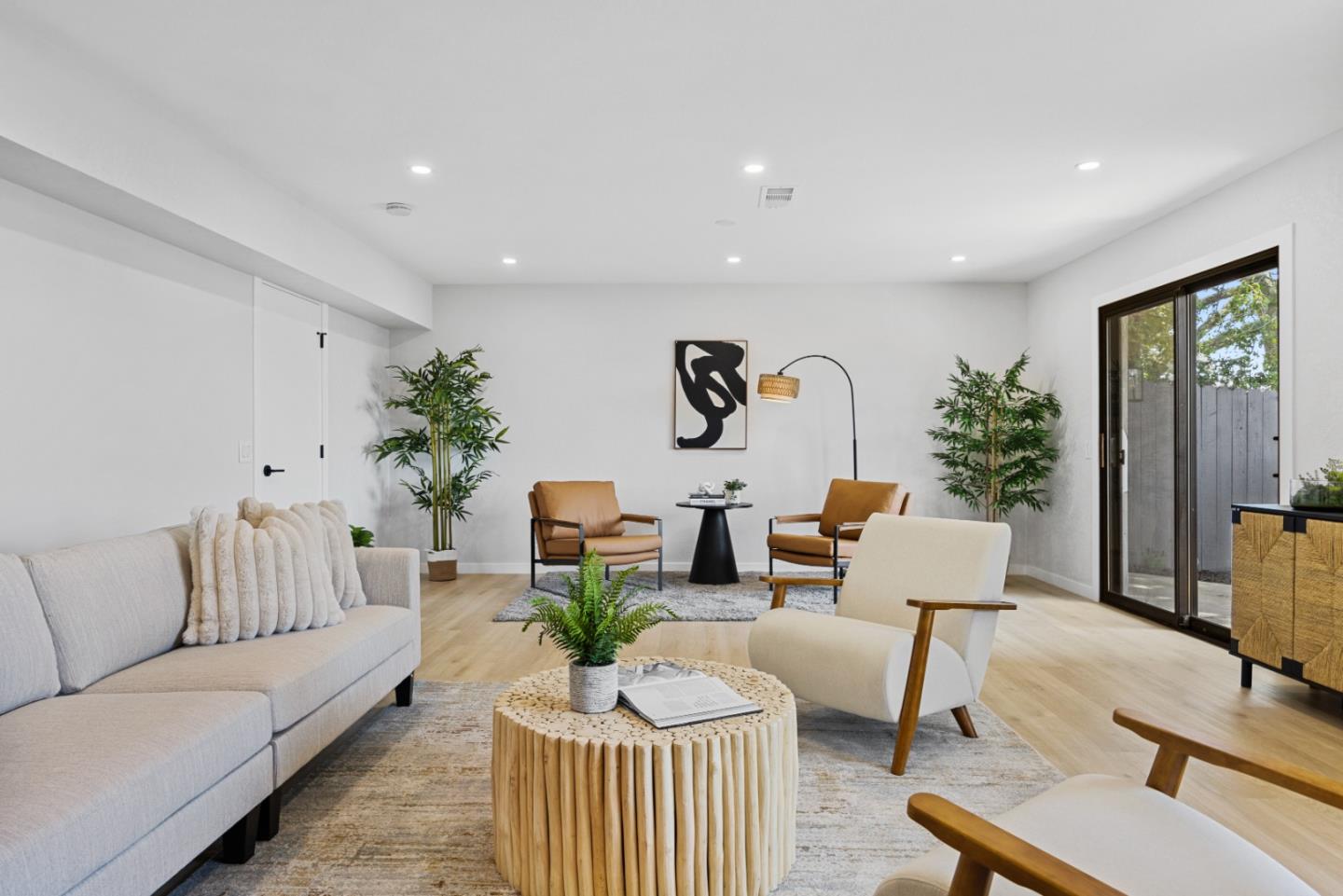 Detail Gallery Image 6 of 41 For 239 Dennis Dr, Daly City,  CA 94015 - 3 Beds | 2 Baths