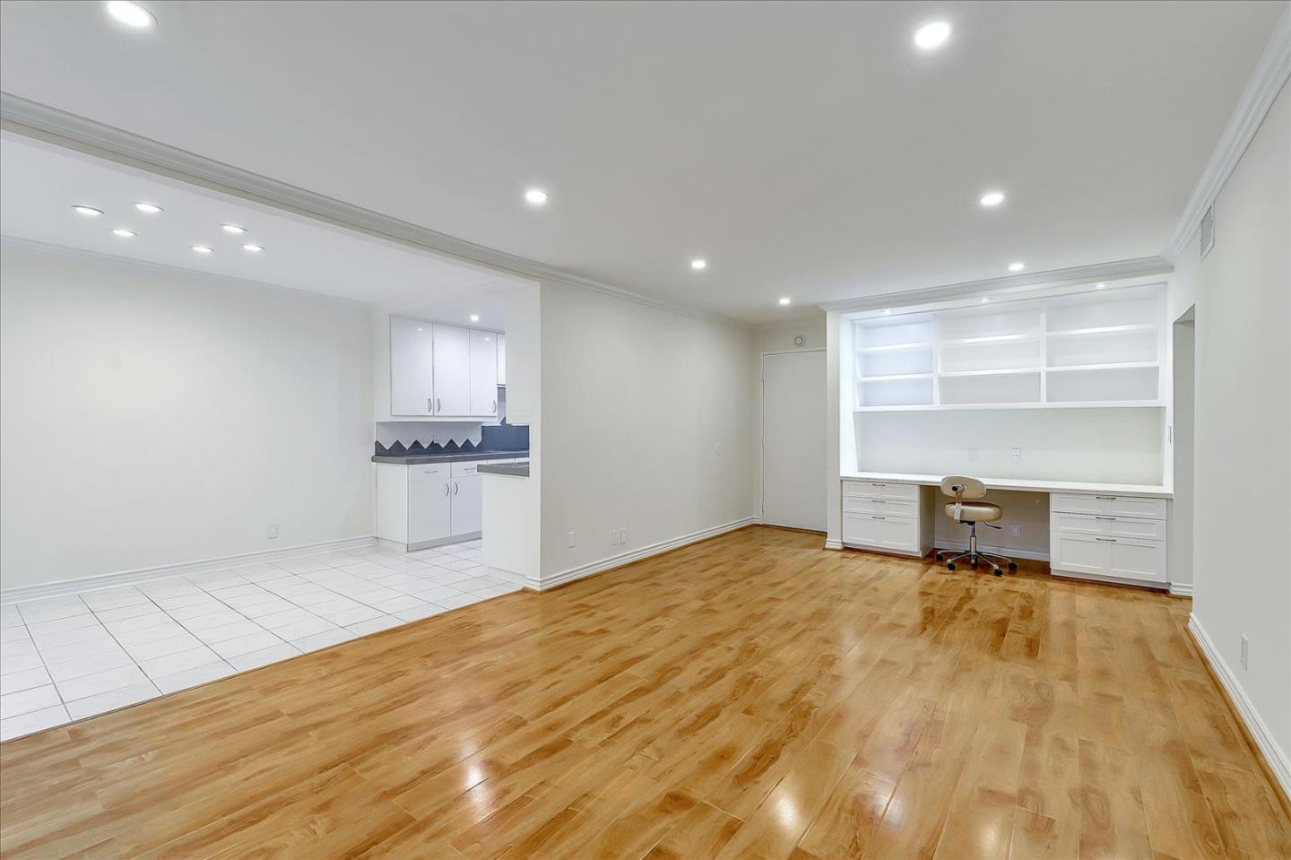 Detail Gallery Image 11 of 35 For 1735 N Fuller Ave #221,  Los Angeles,  CA 90046 - 1 Beds | 1 Baths