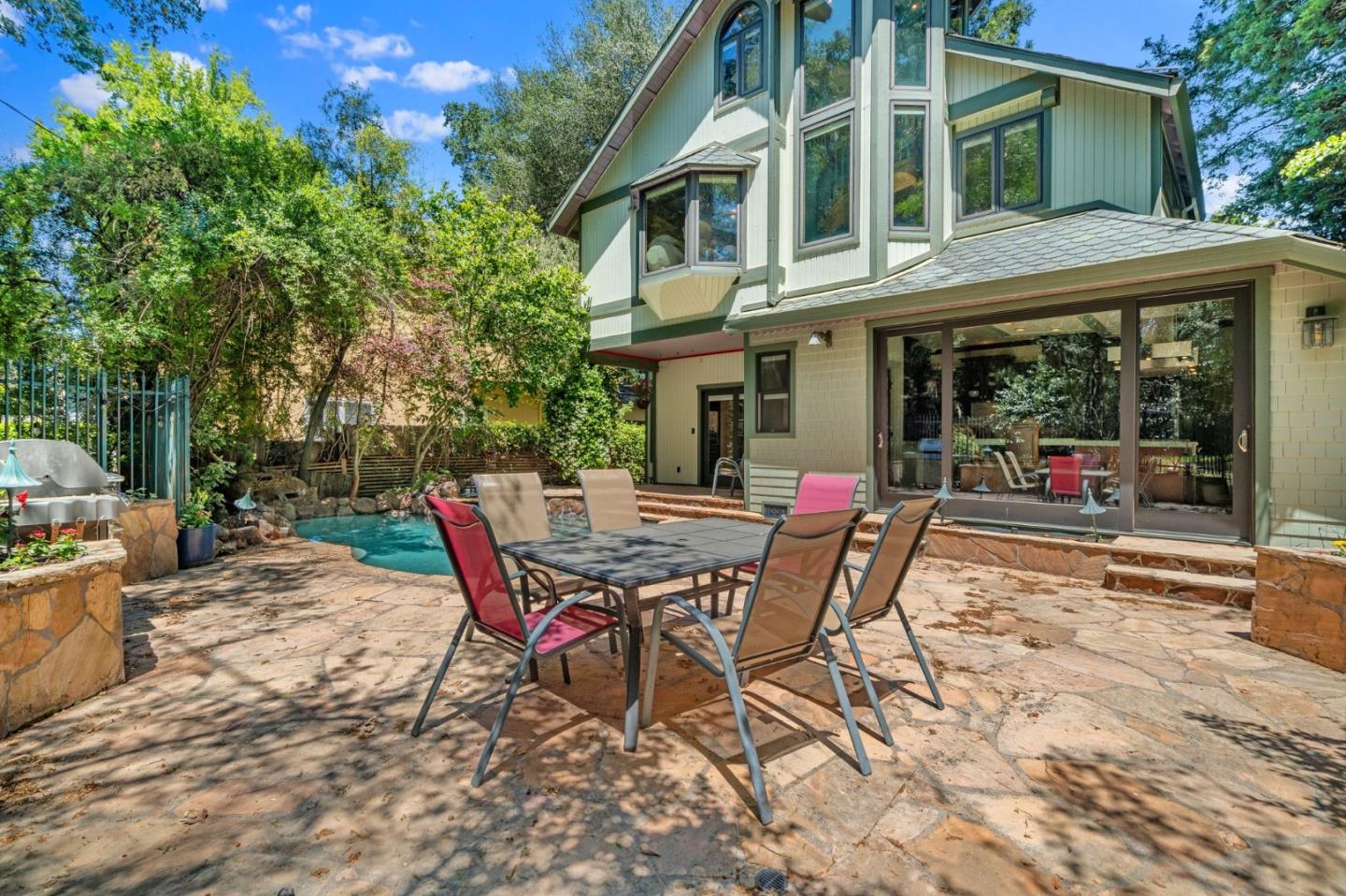 Detail Gallery Image 54 of 59 For 136 El Centro, Diablo,  CA 94528 - 2 Beds | 2/1 Baths