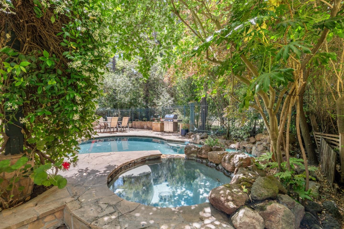 Detail Gallery Image 59 of 59 For 136 El Centro, Diablo,  CA 94528 - 2 Beds | 2/1 Baths