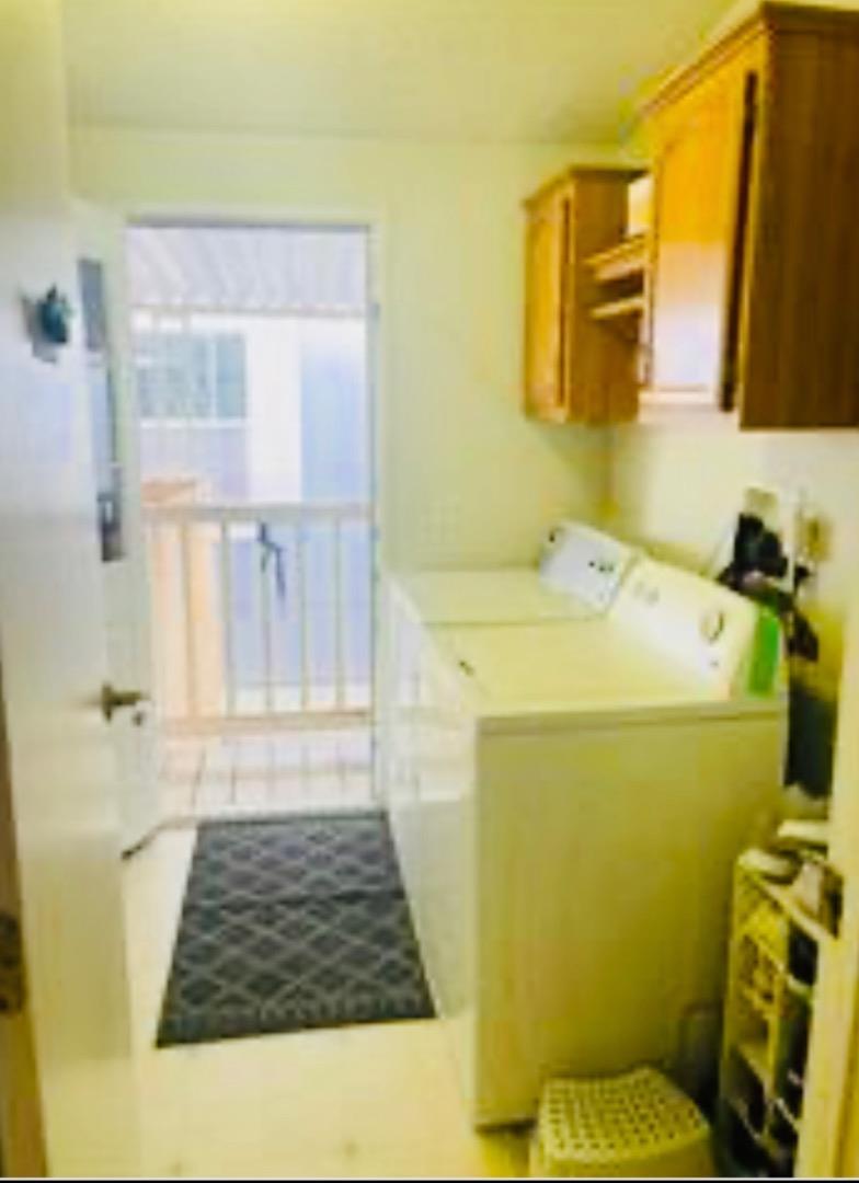 Detail Gallery Image 10 of 21 For 20 Russell Rd #134,  Salinas,  CA 93906 - 3 Beds | 2 Baths