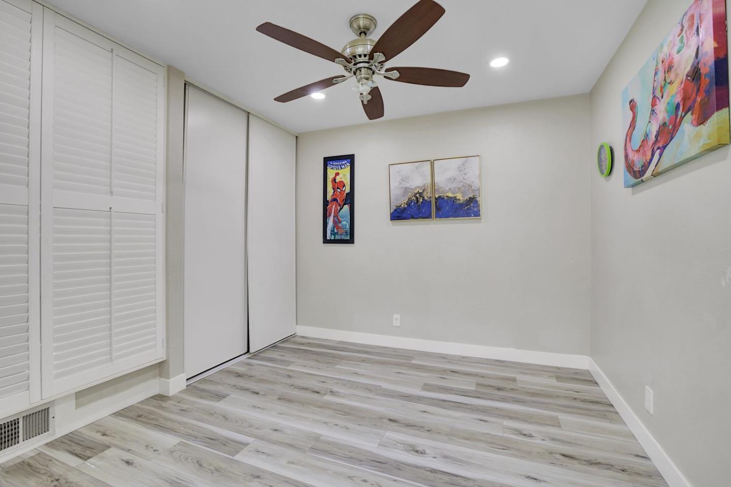 Detail Gallery Image 11 of 41 For 5391 Black Ave #1,  Pleasanton,  CA 94566 - 3 Beds | 2/1 Baths