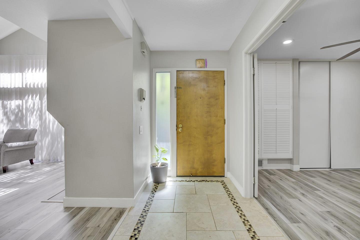 Detail Gallery Image 14 of 41 For 5391 Black Ave #1,  Pleasanton,  CA 94566 - 3 Beds | 2/1 Baths