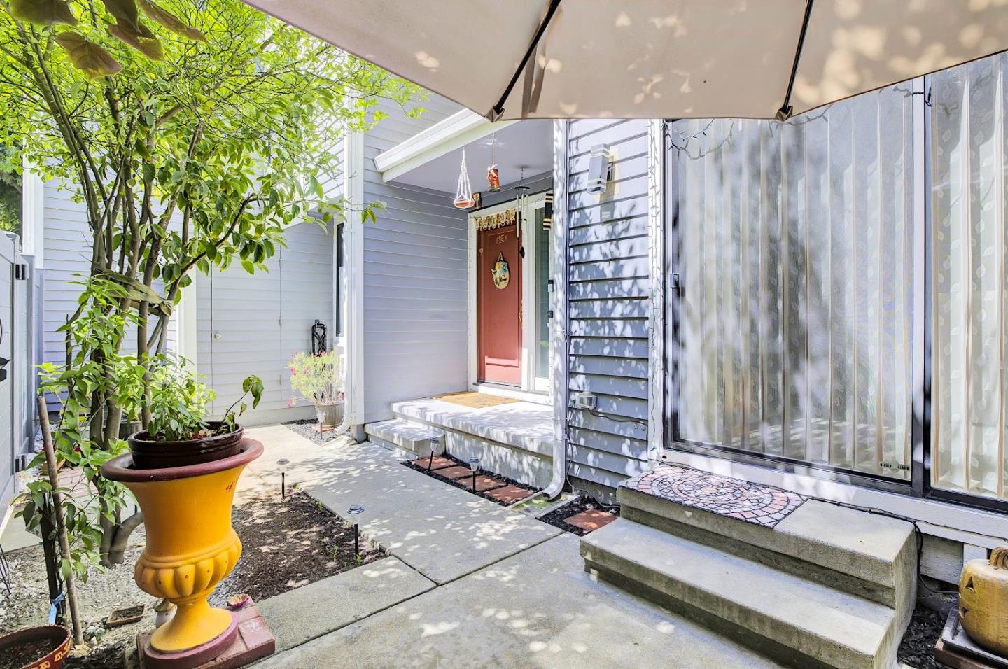 Detail Gallery Image 2 of 41 For 5391 Black Ave #1,  Pleasanton,  CA 94566 - 3 Beds | 2/1 Baths