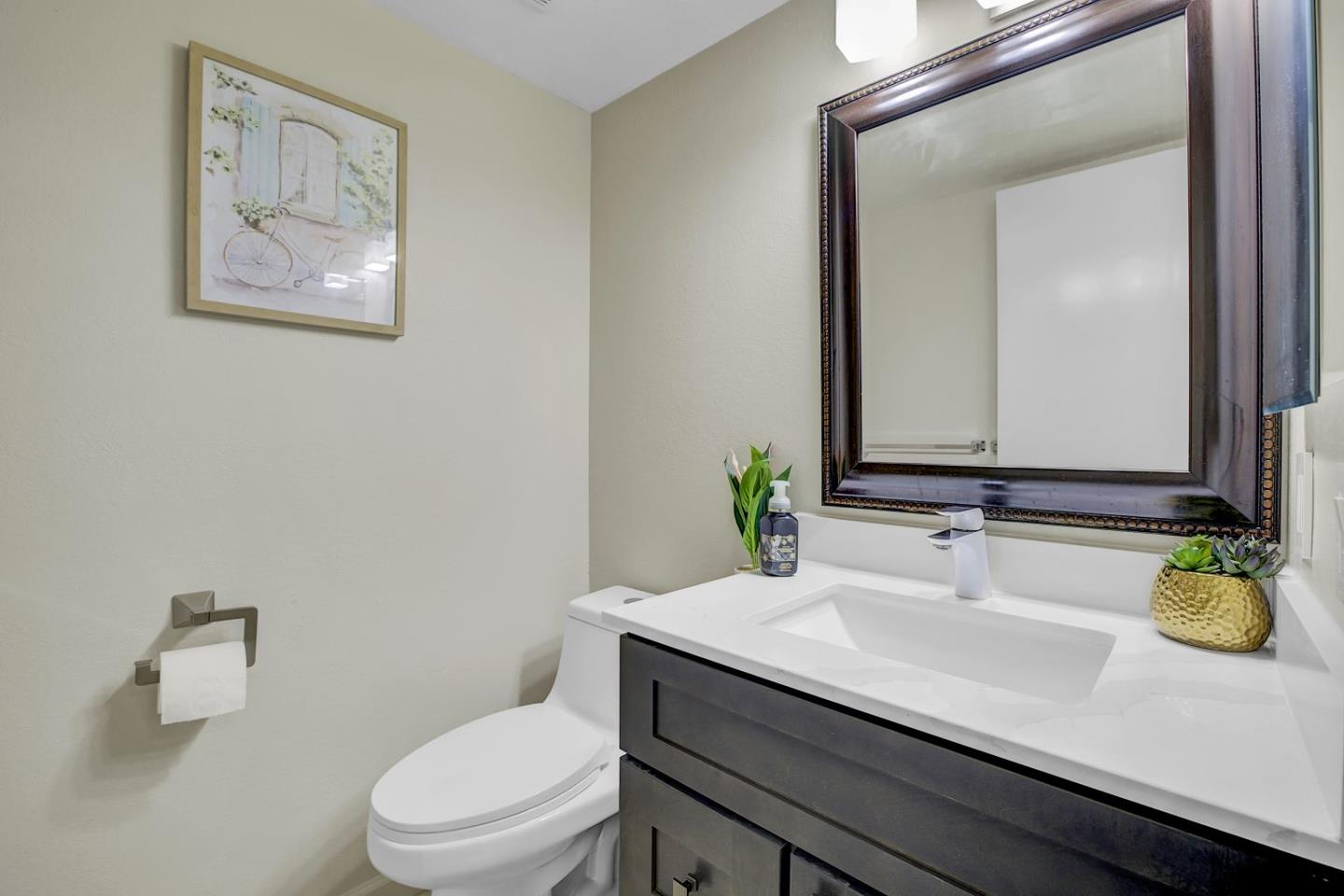 Detail Gallery Image 24 of 41 For 5391 Black Ave #1,  Pleasanton,  CA 94566 - 3 Beds | 2/1 Baths