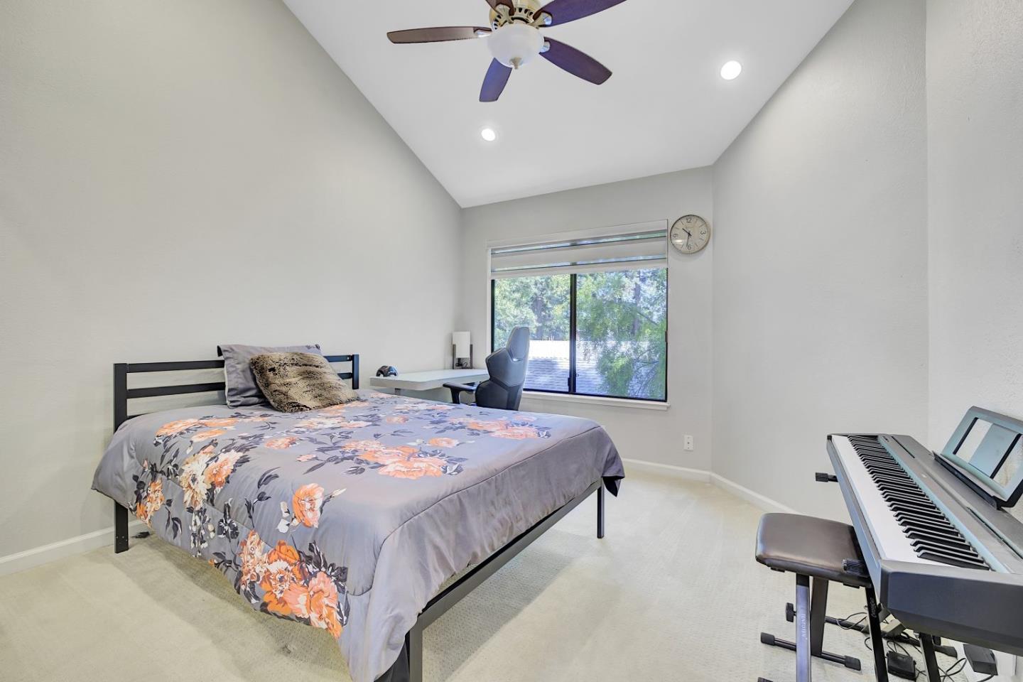 Detail Gallery Image 27 of 41 For 5391 Black Ave #1,  Pleasanton,  CA 94566 - 3 Beds | 2/1 Baths