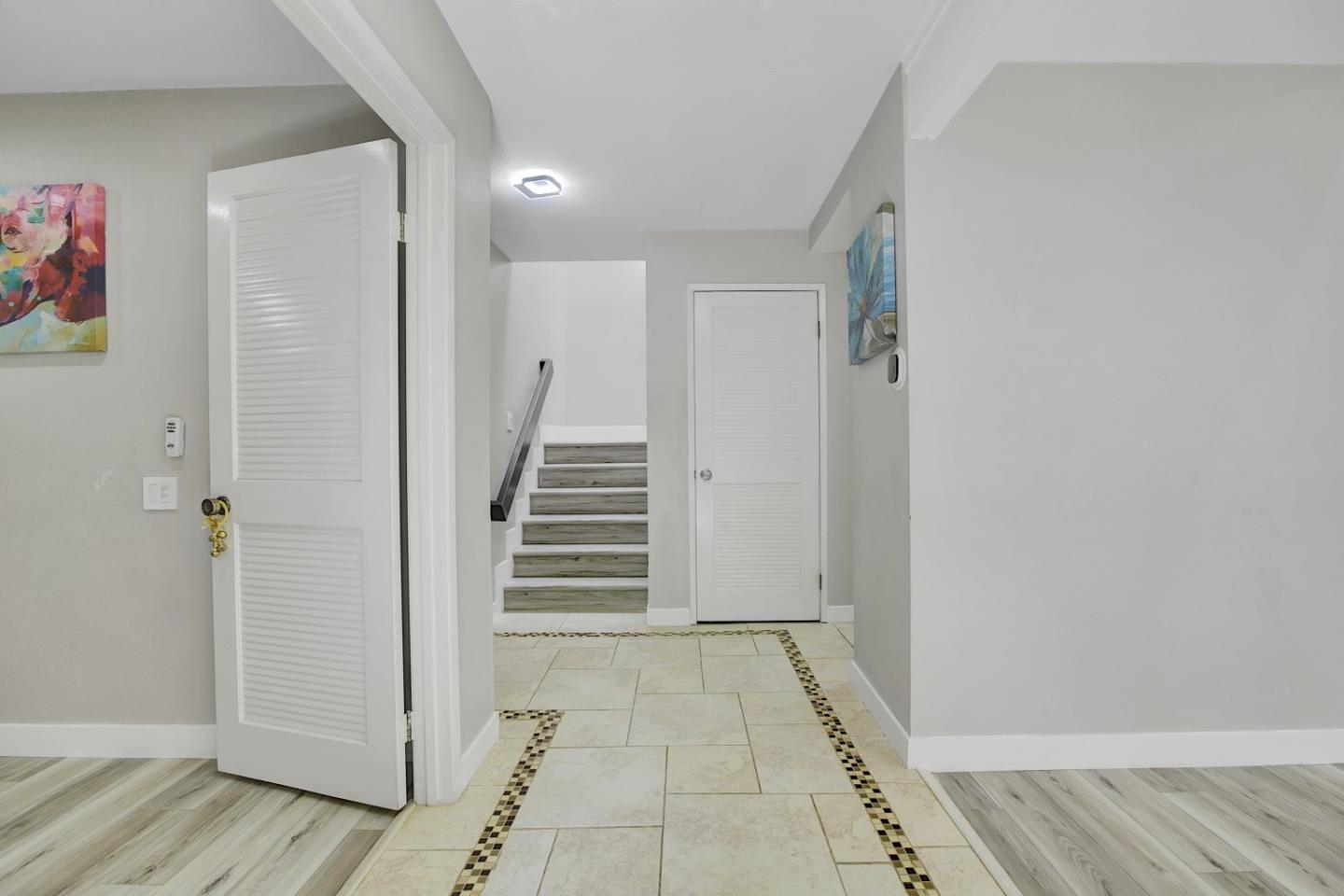 Detail Gallery Image 5 of 41 For 5391 Black Ave #1,  Pleasanton,  CA 94566 - 3 Beds | 2/1 Baths