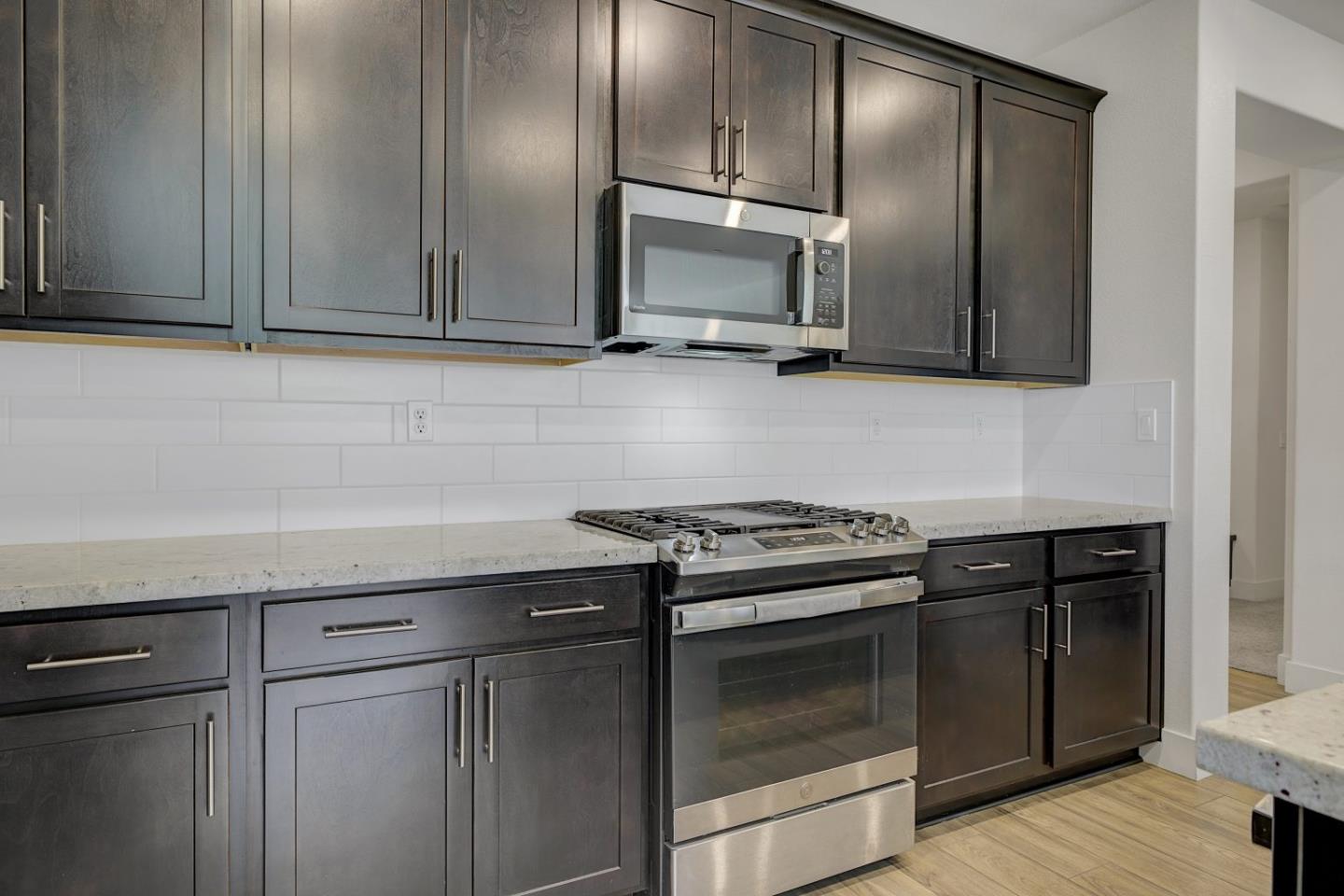 Detail Gallery Image 19 of 40 For 2606 Salinger Ave, Tracy,  CA 95377 - 4 Beds | 2/1 Baths