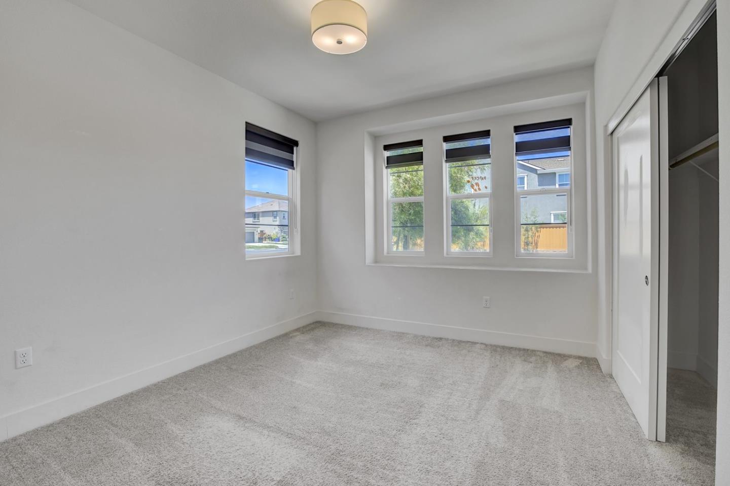 Detail Gallery Image 20 of 40 For 2606 Salinger Ave, Tracy,  CA 95377 - 4 Beds | 2/1 Baths