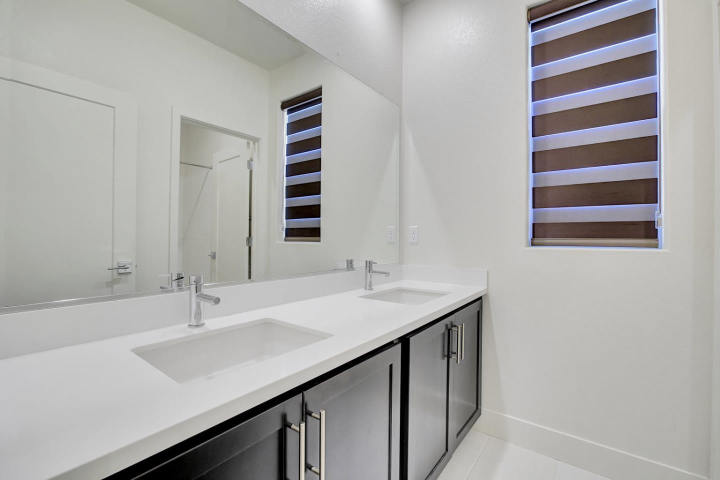 Detail Gallery Image 24 of 40 For 2606 Salinger Ave, Tracy,  CA 95377 - 4 Beds | 2/1 Baths