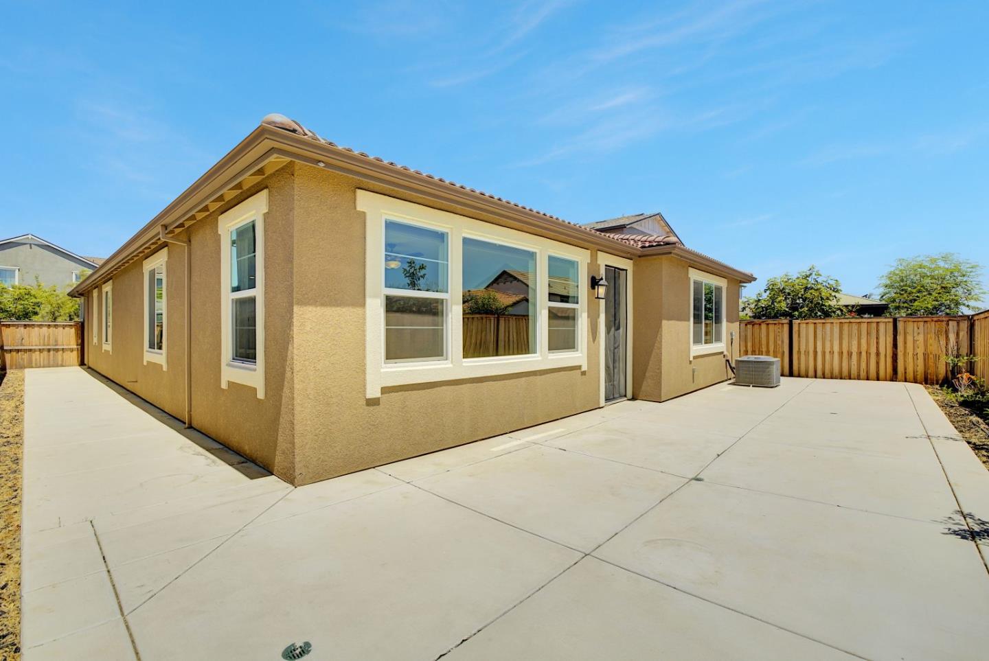 Detail Gallery Image 37 of 40 For 2606 Salinger Ave, Tracy,  CA 95377 - 4 Beds | 2/1 Baths