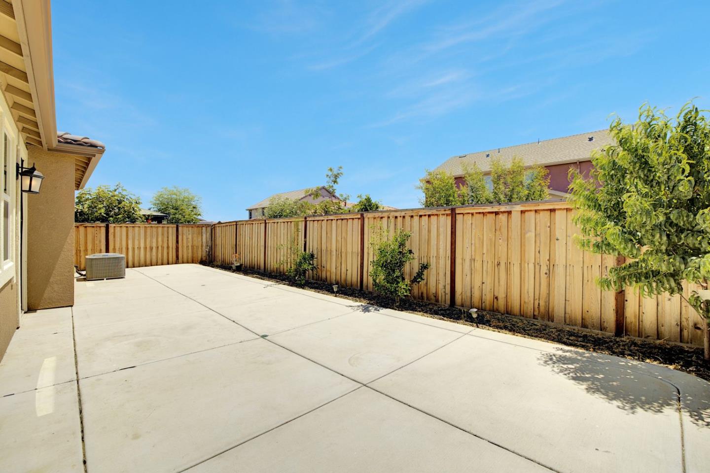 Detail Gallery Image 38 of 40 For 2606 Salinger Ave, Tracy,  CA 95377 - 4 Beds | 2/1 Baths