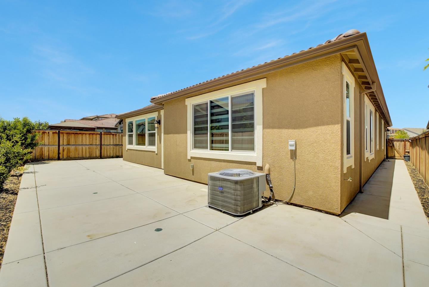 Detail Gallery Image 39 of 40 For 2606 Salinger Ave, Tracy,  CA 95377 - 4 Beds | 2/1 Baths